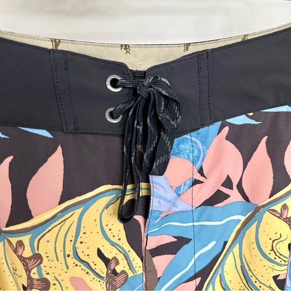 Patagonia Stretch Planing Swim Short - Picture 4 of 13